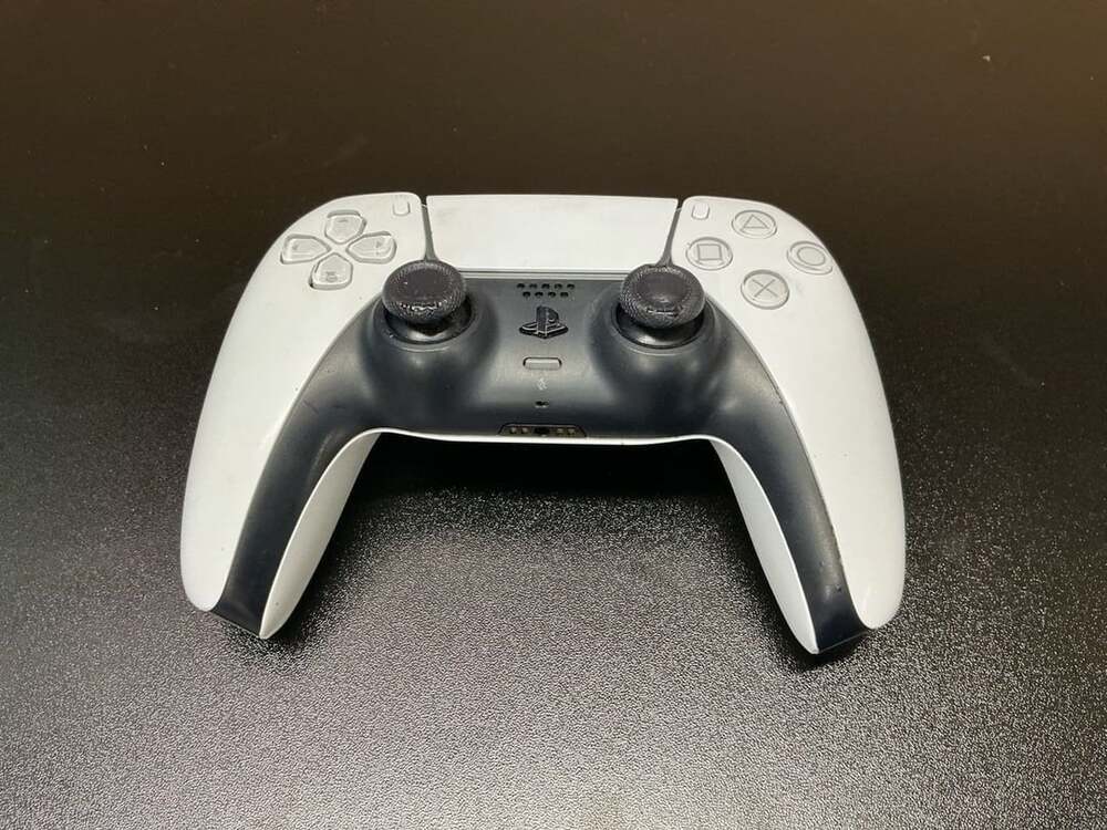 Sony PlayStation 5 DualSense Wireless Controller White Model CFI-ZCT1W